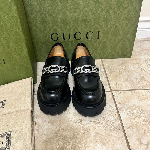 New authentic Gucci Interlocking G-chain leather loafers size 37.5 - Picture 3 of 10